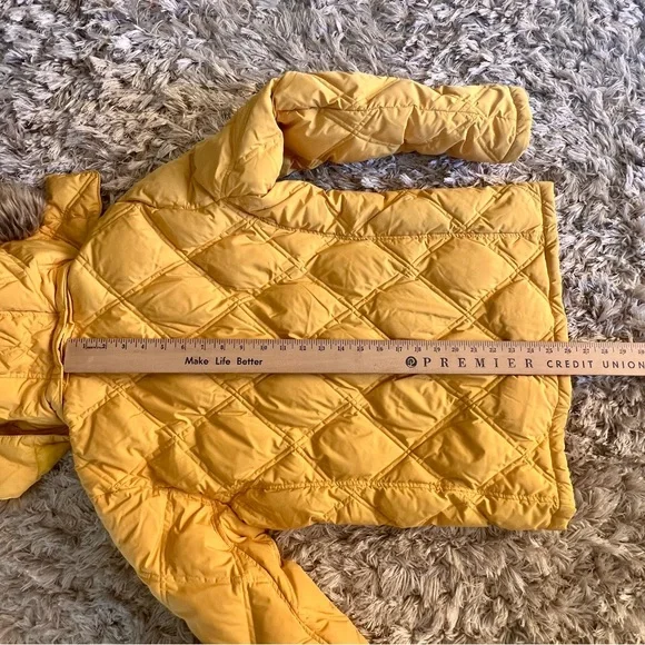 LANDS END YELLOW DOWN PUFFER COAT SIZE SMALL - Picture 14 of 16